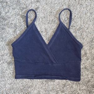 Brandy Melville cropped top